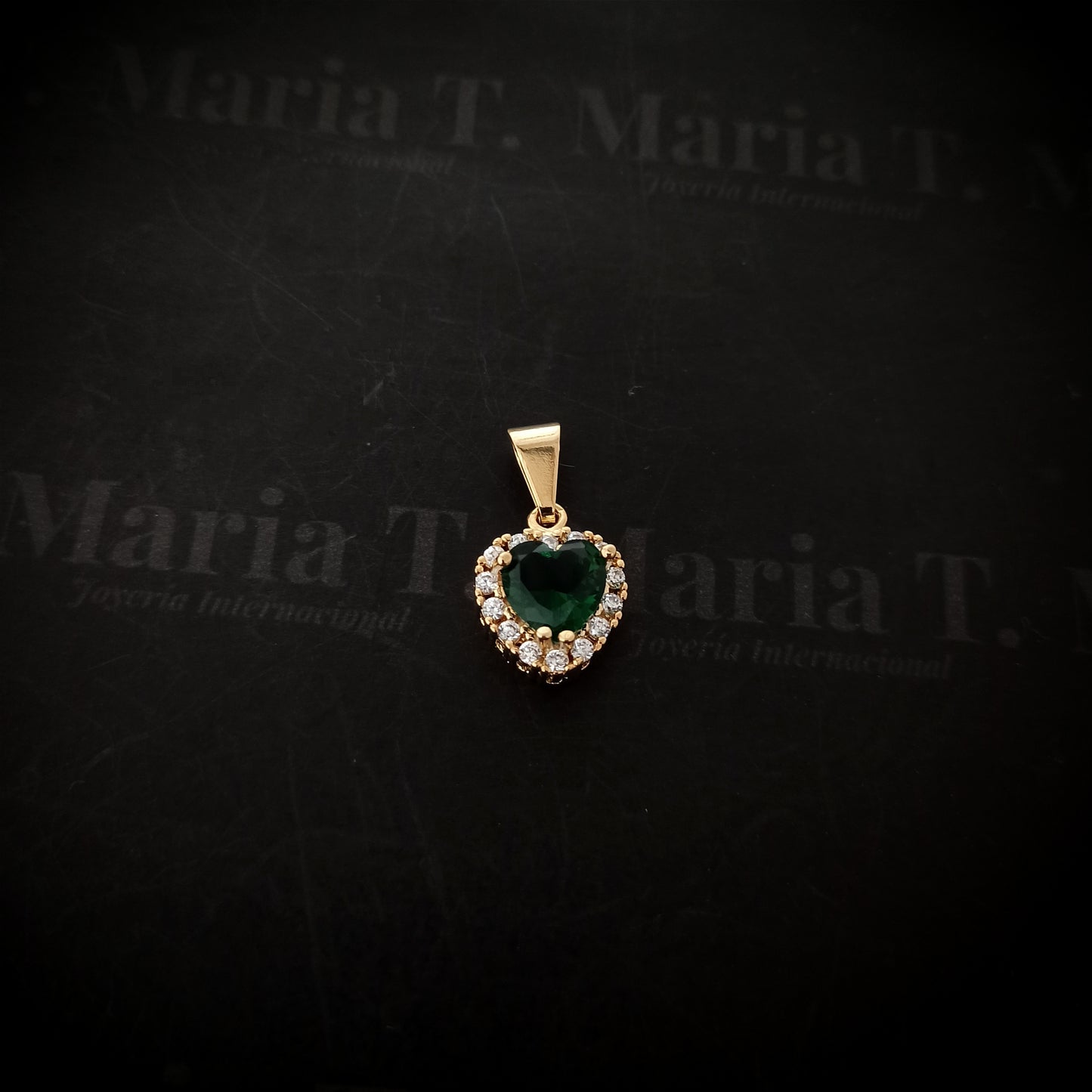 Dije Corazón Esmeralda - J23224