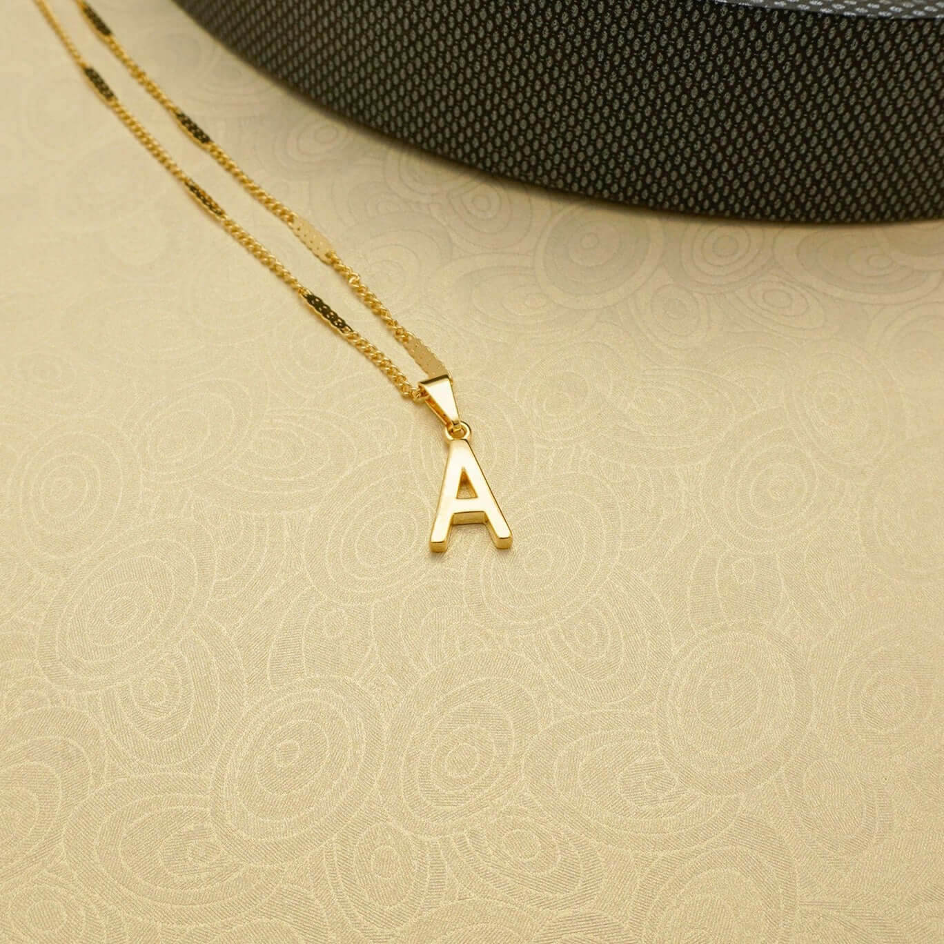 Dije Letra Lisa A - J25360