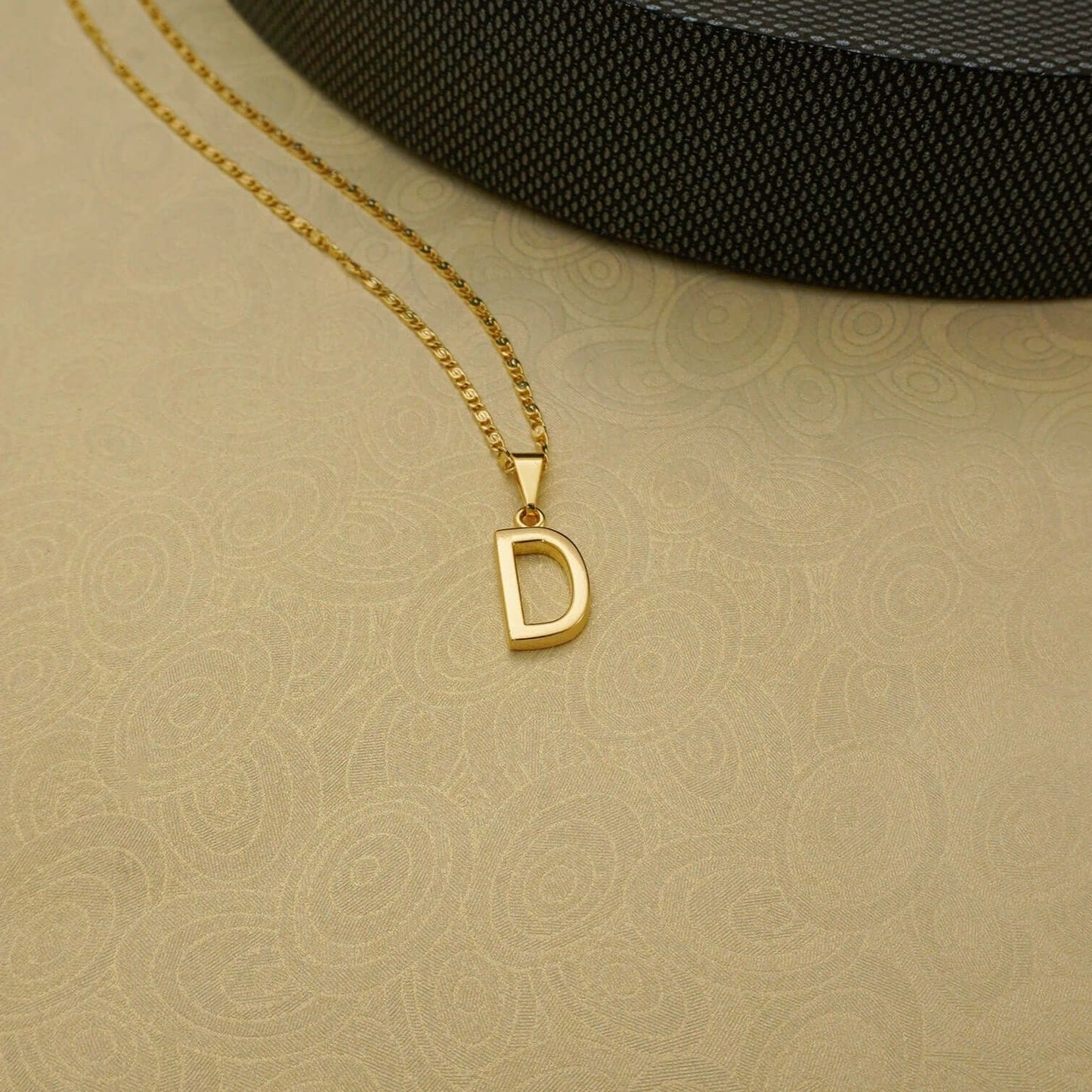 Dije Letra Lisa D - J25360