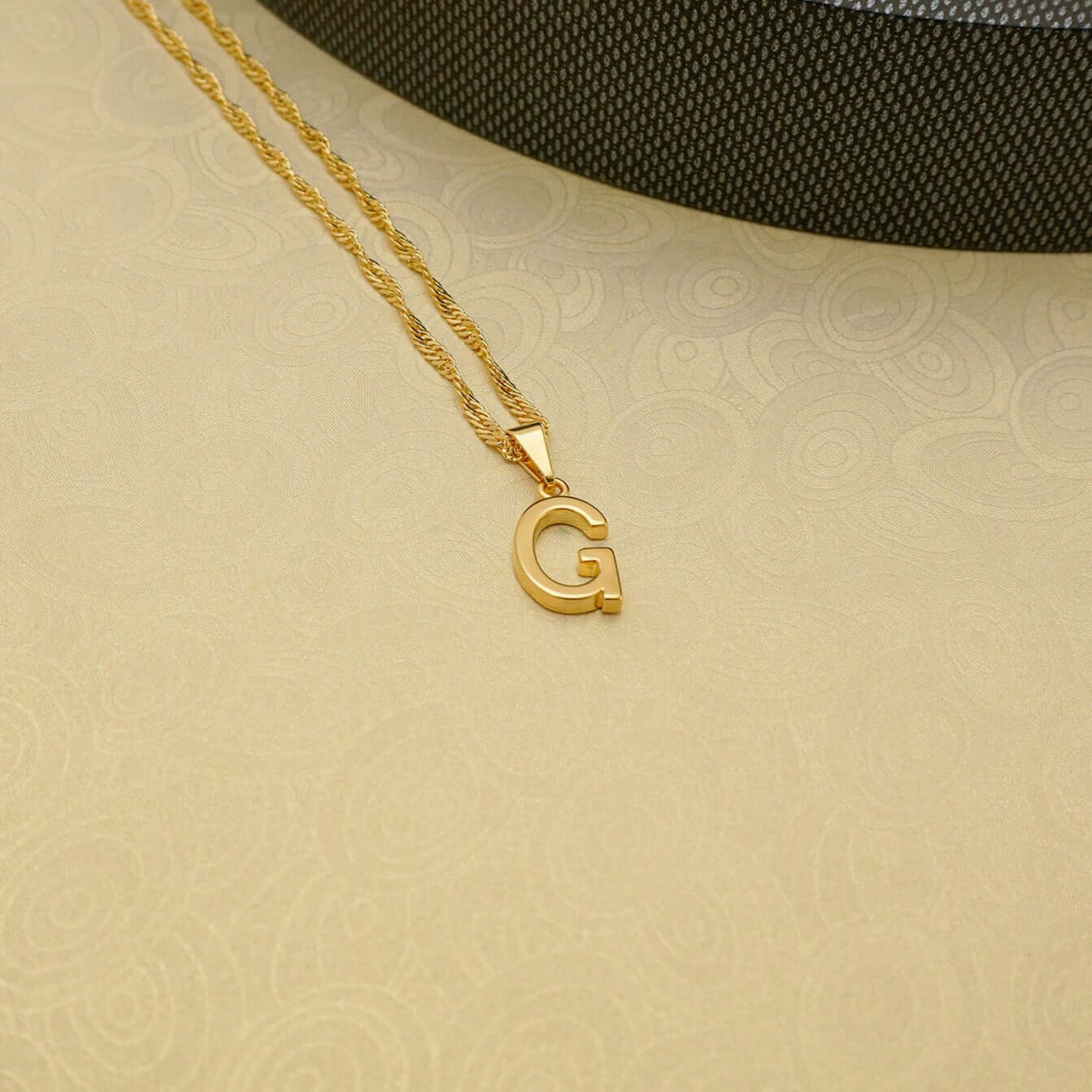 Dije Letra Lisa G - J25360