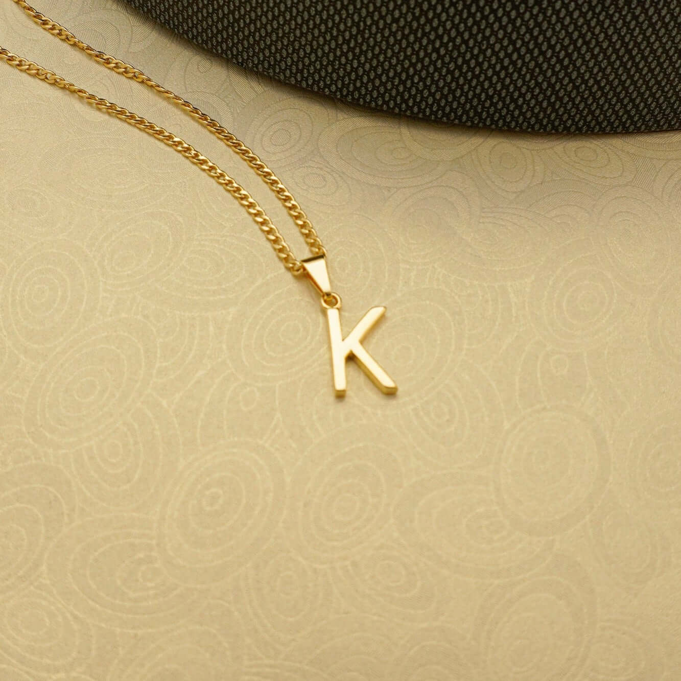 Dije Letra Lisa K - J25360