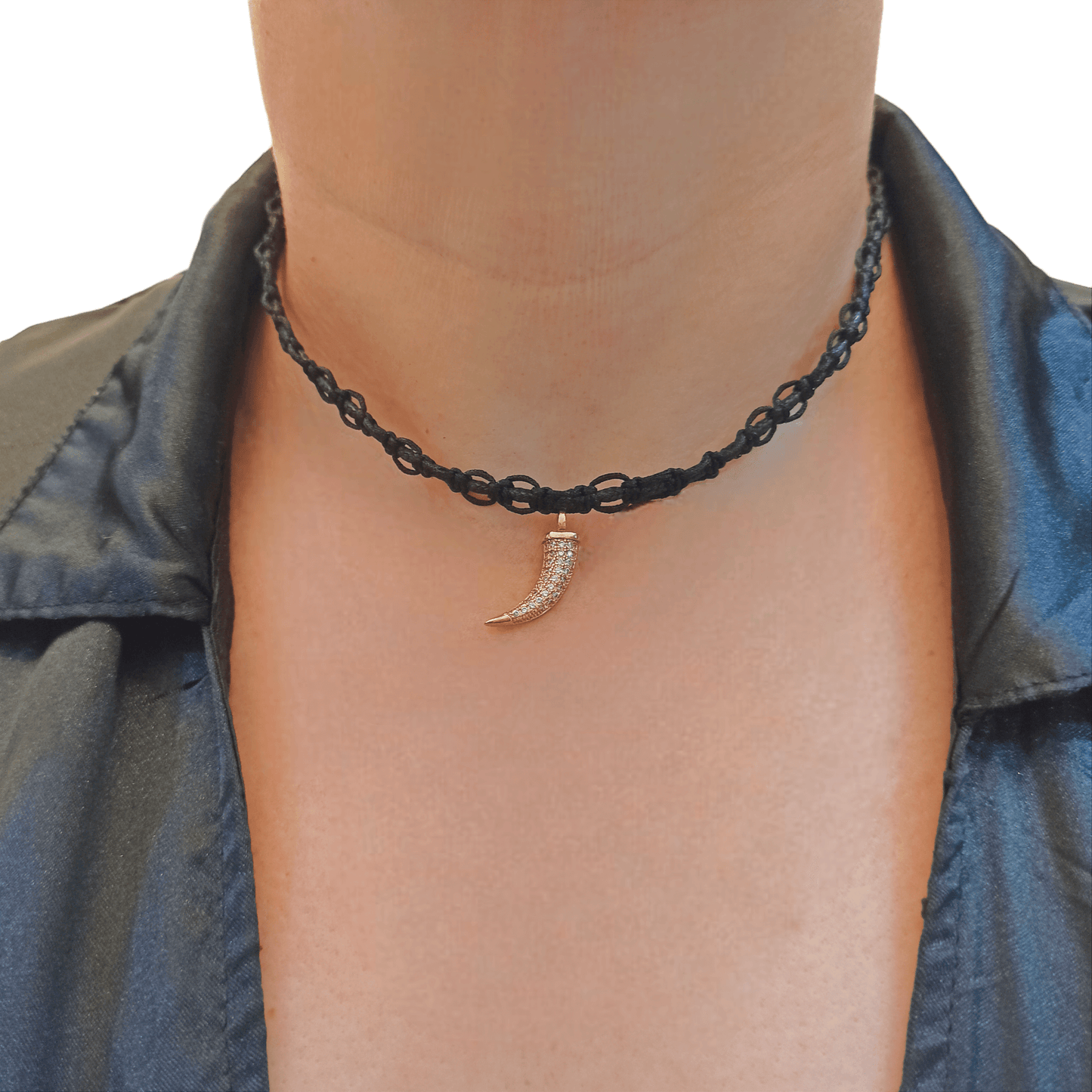 Gargantilla Colmillo Fuerza y Valentía - G23002