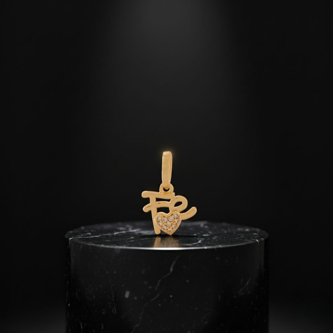 Dije Fe y Amor Brillante