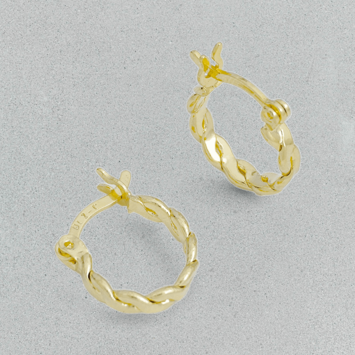 Candongas Entrelazadas Pequeñas - J34133