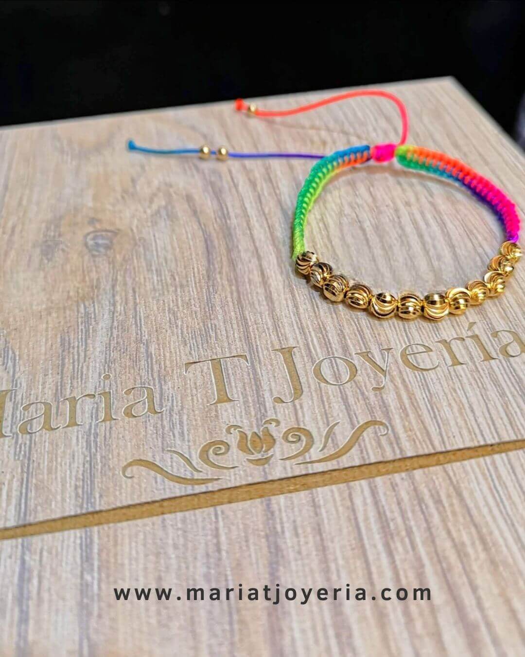 manilla arcoiris con balines italianos