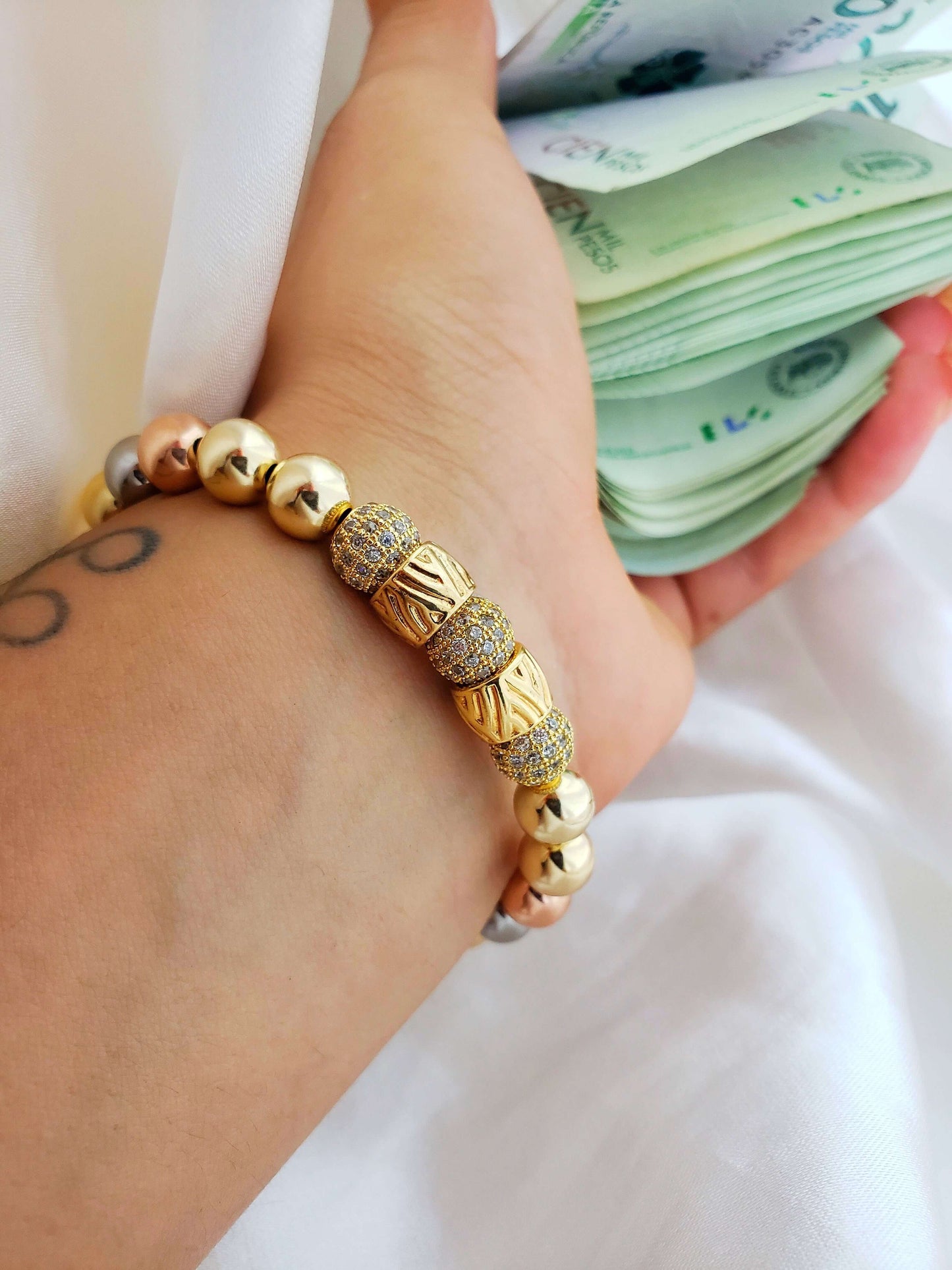 Manilla Abundancia - M22496