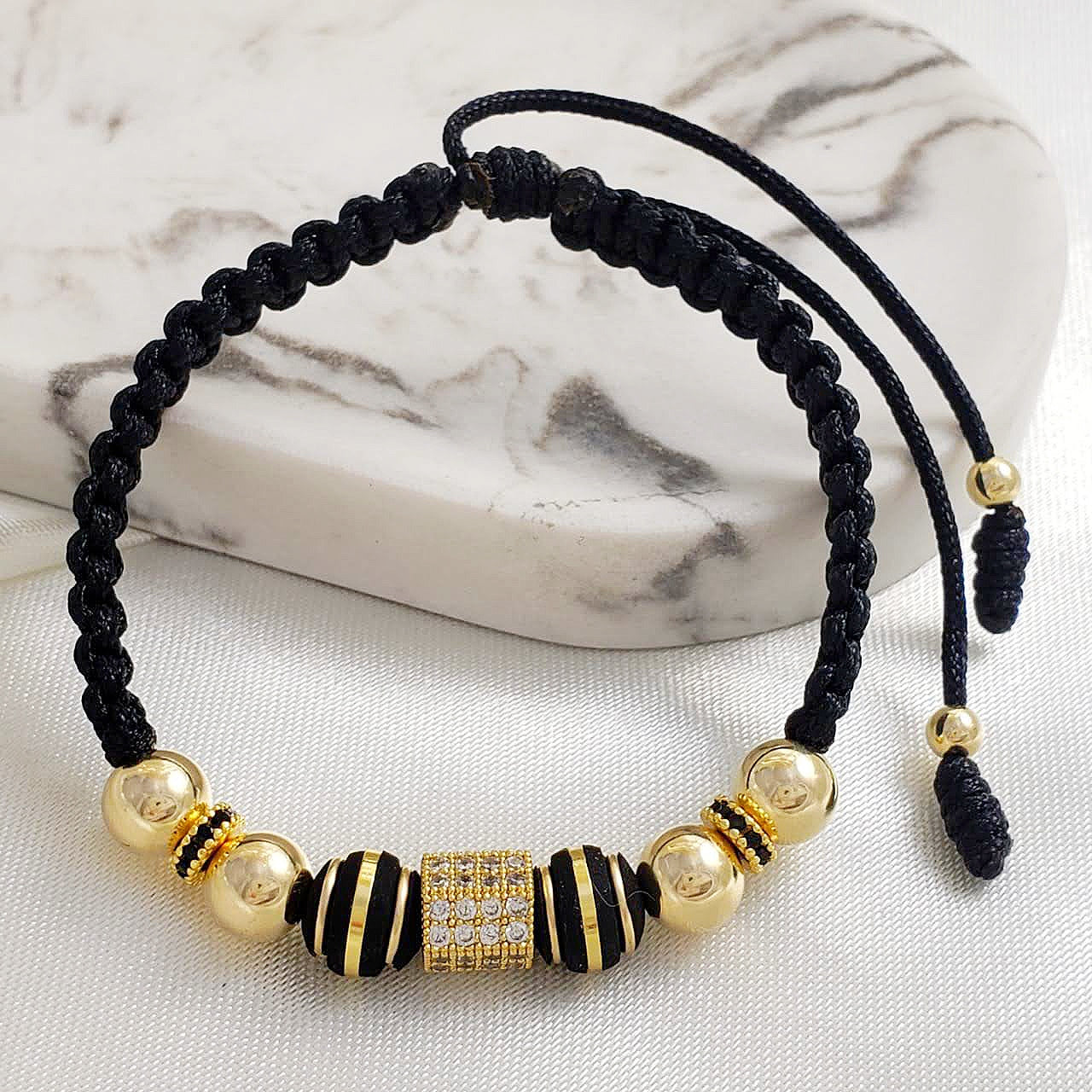 Manilla Hexágono Dorado - M23801