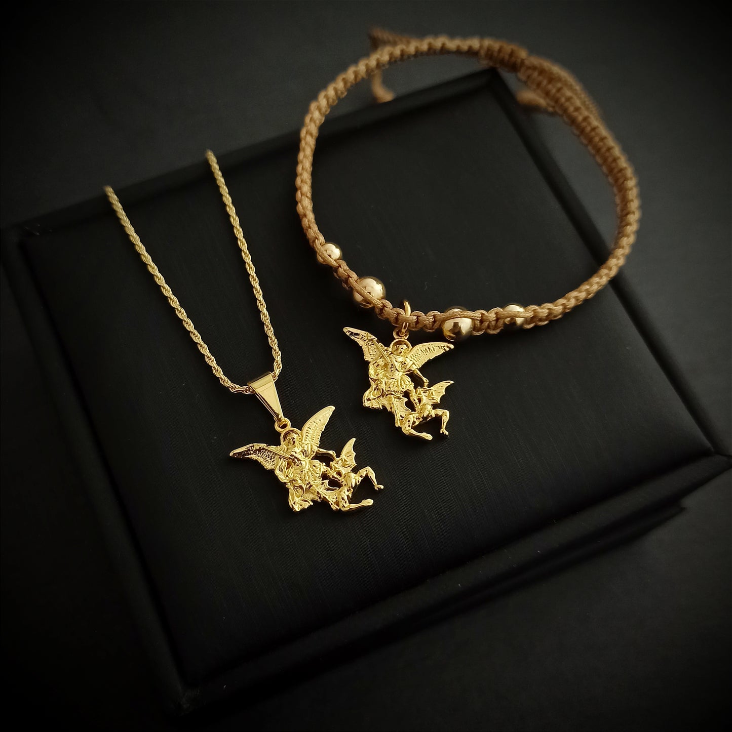 Juego Arcángel San Miguel Alado