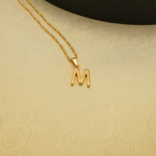 Dije Letra Lisa M - J25360