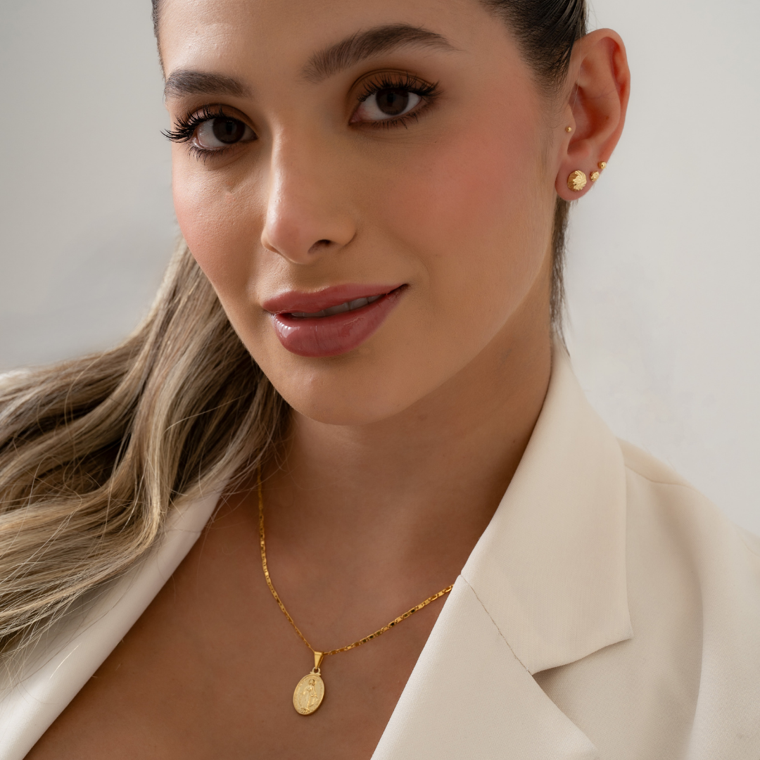 Dije Señora de los Milagros