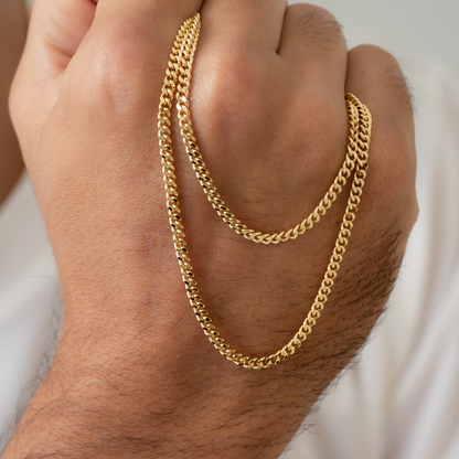 Cadena Cubana Fuerte