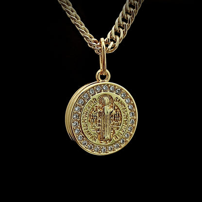 Dije Medalla de San Benito con Circonias - J23301
