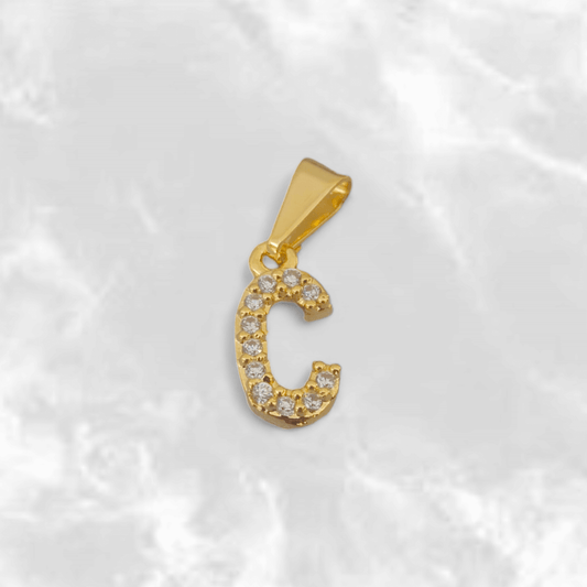 Dije de Letra C con Circones - J23370