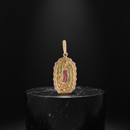 Dije Madre Guadalupe con Circonias