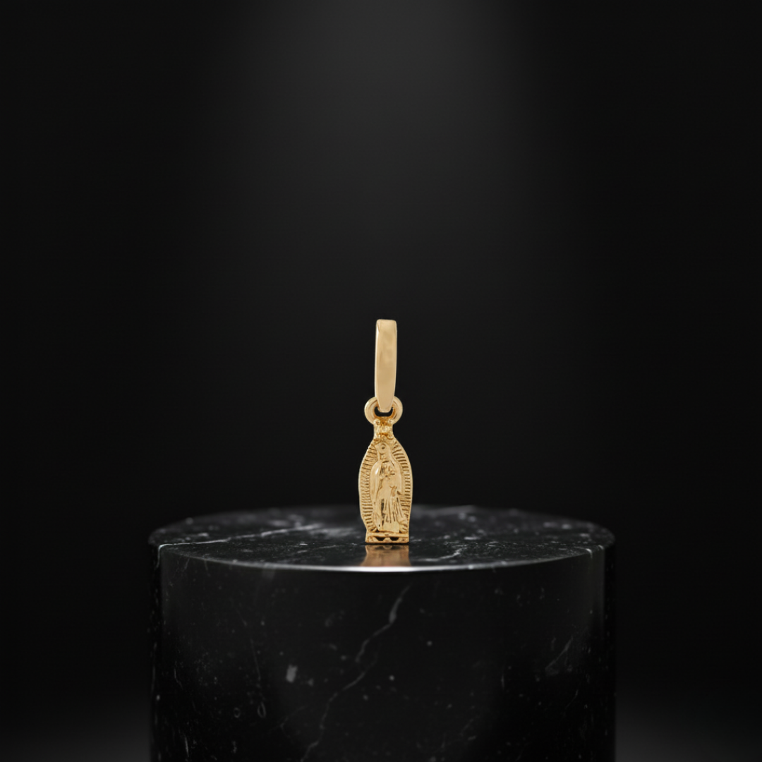 Dije Mini Virgen Guadalupe Tallada