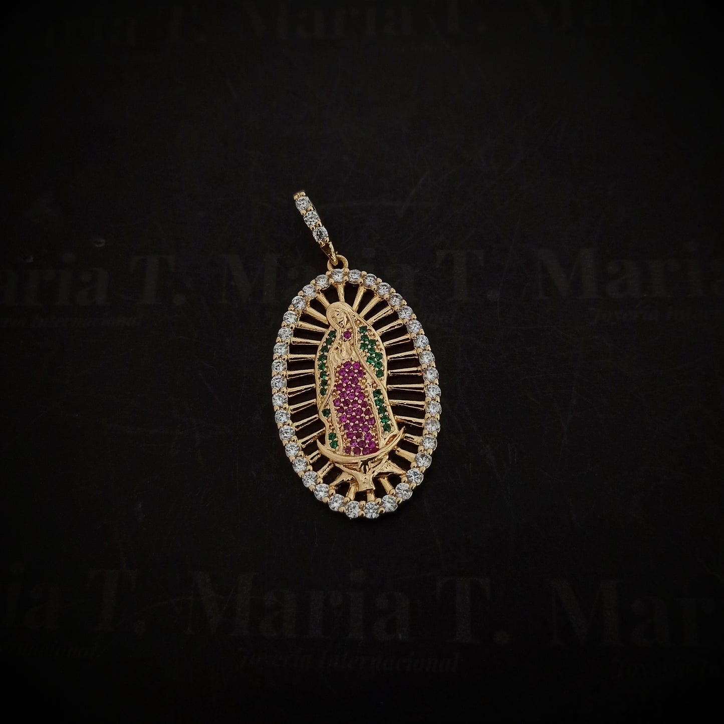 Dije Virgen de Guadalupe con circones grande - J22146CL